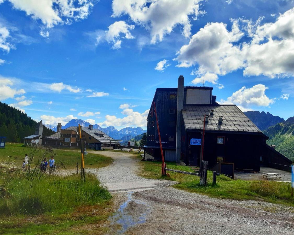 Il Cirmolo Delle Saline Apartment Falcade Luaran gambar